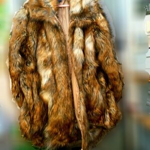 RED FOXLuxurious Plush Red Fox 1x 22/24 fully lined jacket